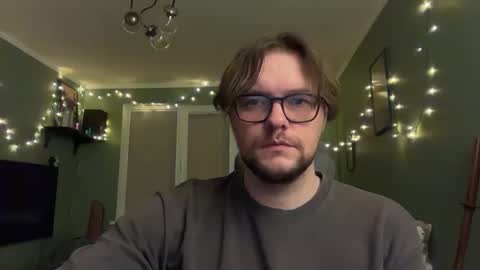 requiquie online show from 10-29-25, 05:04