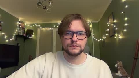 requiquie online show from 10-31-25, 05:03