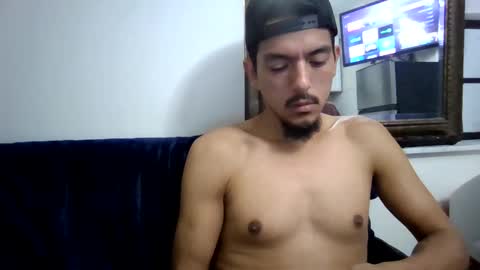 Snapshot of rev82592 chatting on 11-09-25, 06:12 justforfun794 online show from 11-09-25, 06:12