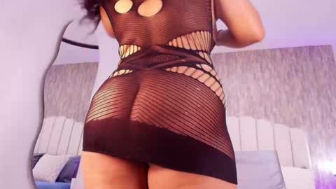 Snapshot of reven_lilith chatting on 11-14-25, 03:27 REVEN online show from 11-14-25, 03:27