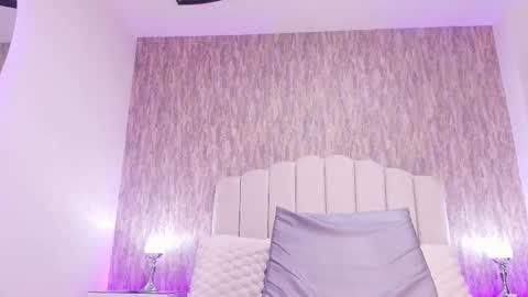 Snapshot of reven_lilith chatting on 11-16-25, 03:01 REVEN online show from 11-16-25, 03:01