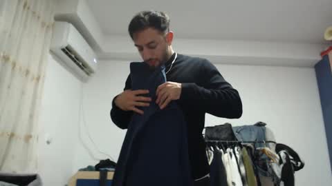 Chris online show from 02-12-25, 10:48