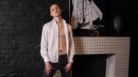 Eugene online show from 01-26-25, 04:30