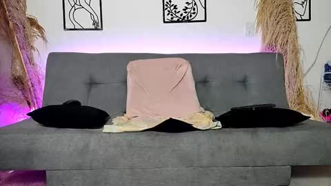 Snapshot of rey_masterhot chatting on 12-18-25, 11:49 reymasterhot online show from 12-18-25, 11:49