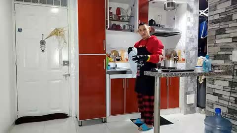 reymasterhot online show from 03-04-26, 05:19