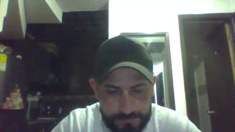 Snapshot of reyalad_mariana chatting on 02-22-25, 01:55 REYALAD online show from 02-22-25, 01:55