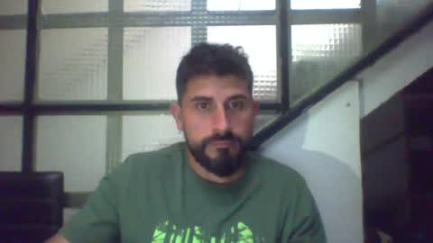 Snapshot of reyalad_mariana chatting on 03-12-25, 02:01 REYALAD online show from 03-12-25, 02:01