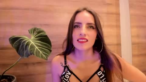 reyasimos online show from 07-16-26, 08:04