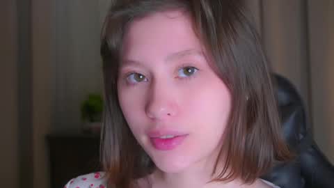 Snapshot of rhebageigel chatting on 06-08-26, 08:09 Nanami online show from 06-08-26, 08:09