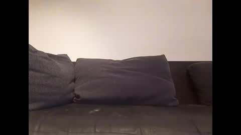 Snapshot of rhymes2479 chatting on 09-12-25, 04:56 Shaved cock ready online show from 09-12-25, 04:56