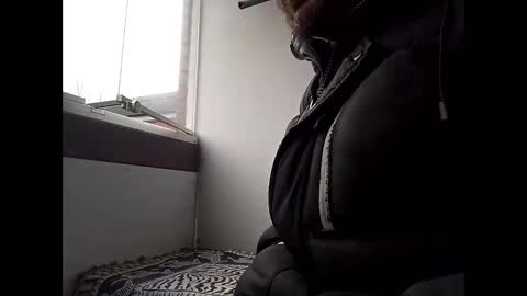 Snapshot of rhymes2479 chatting on 11-11-25, 07:19 Shaved cock ready online show from 11-11-25, 07:19