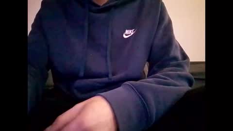 Snapshot of rhymes2479 chatting on 12-03-25, 07:38 Shaved cock ready online show from 12-03-25, 07:38