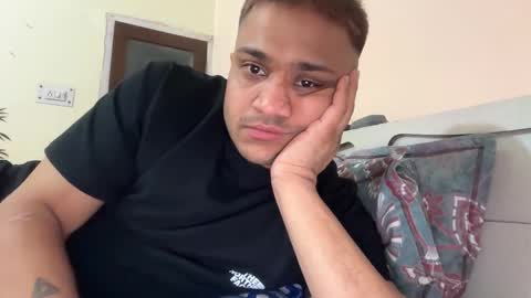 Snapshot of rhythmhates chatting on 10-19-25, 04:18 Rhythm Hates online show from 10-19-25, 04:18