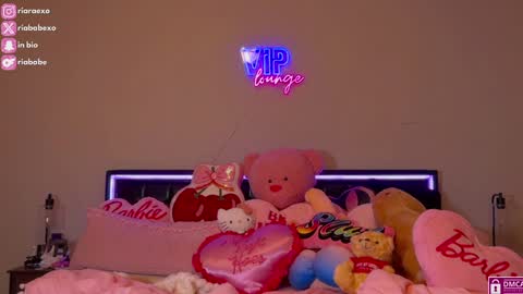 ria  online show from 02-07-25, 06:14