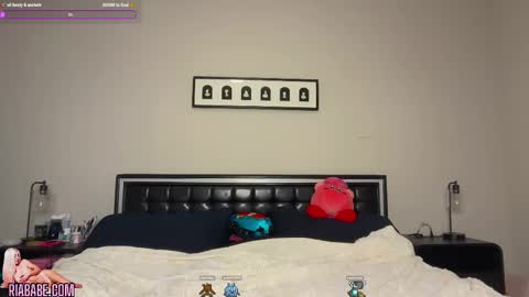 ria  online show from 09-12-25, 02:44