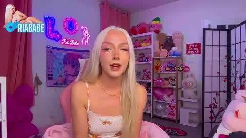 Snapshot of riababe chatting on 03-03-26, 03:45 ria online show from 03-03-26, 03:45