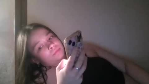 Snapshot of rialowelyt chatting on 05-25-26, 11:33 RiaLowelyt online show from 05-25-26, 11:33