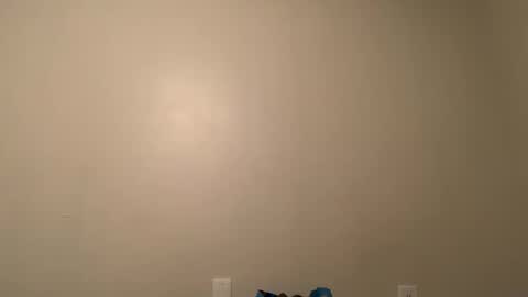 rian512612 online show from 10-11-25, 04:01