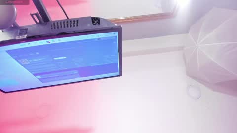 Riana online show from 03-11-25, 10:07