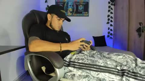 Snapshot of riancum chatting on 03-09-25, 07:23 juan online show from 03-09-25, 07:23