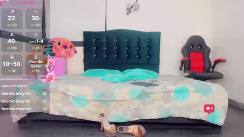 Snapshot of riannagarcia_ chatting on 01-29-25, 04:26 Rianna Garcia online show from 01-29-25, 04:26