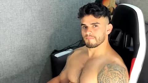 ricardogonzalez666 online show from 10-05-25, 12:20