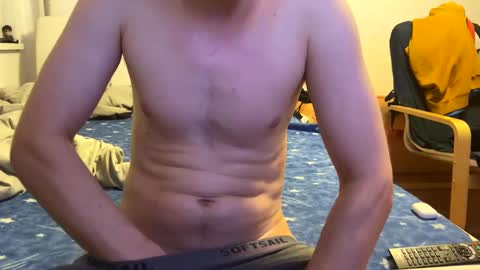 Snapshot of ricciardio chatting on 02-10-25, 02:19 ricciardio online show from 02-10-25, 02:19