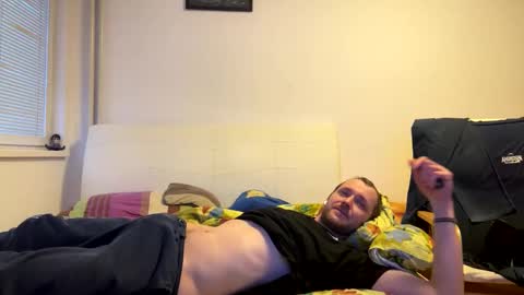 Snapshot of ricciardio chatting on 02-15-25, 04:01 ricciardio online show from 02-15-25, 04:01