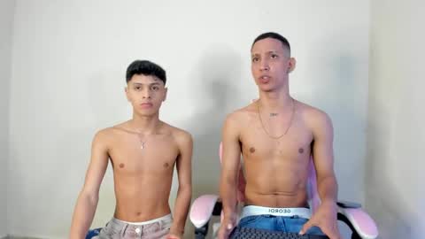 Rich4rd27  online show from 10-01-25, 03:34