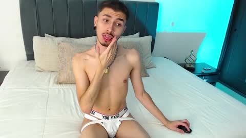 Snapshot of richard_carter_ chatting on 01-21-25, 10:30 Richard online show from 01-21-25, 10:30