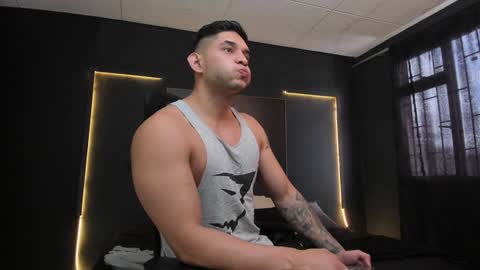 Snapshot of richard_milleer chatting on 01-26-25, 05:55 Ricardo online show from 01-26-25, 05:55