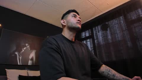 Snapshot of richard_milleer chatting on 02-20-25, 12:57 Ricardo online show from 02-20-25, 12:57