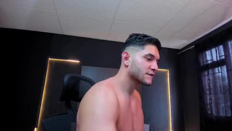 Snapshot of richard_milleer chatting on 09-12-25, 01:55 Ricardo online show from 09-12-25, 01:55