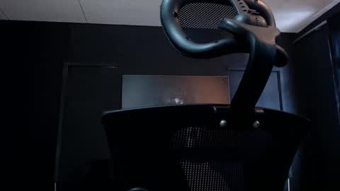 Snapshot of richard_milleer chatting on 11-27-25, 02:19 Ricardo online show from 11-27-25, 02:19