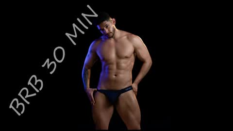 Snapshot of richard_milleer chatting on 05-16-26, 06:07 Ricardo online show from 05-16-26, 06:07