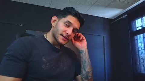 Snapshot of richard_milleer chatting on 06-11-26, 05:11 Ricardo online show from 06-11-26, 05:11