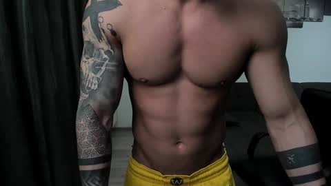 Snapshot of richarddarell chatting on 12-29-24, 06:35 RichardDarell online show from 12-29-24, 06:35