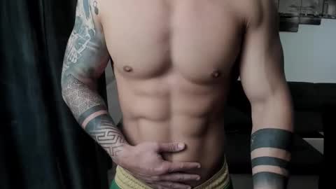 Snapshot of richarddarell chatting on 10-22-25, 04:57 RichardDarell online show from 10-22-25, 04:57