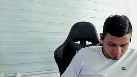  Rick Diesel  online show from 02-10-25, 08:42