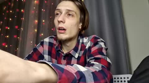 Snapshot of rick_reed chatting on 12-20-24, 04:25 Rick online show from 12-20-24, 04:25