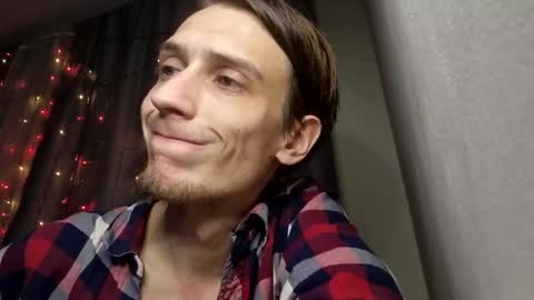 Snapshot of rick_reed chatting on 12-23-24, 01:29 Rick online show from 12-23-24, 01:29