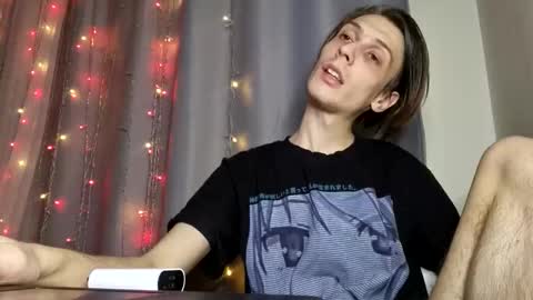 Snapshot of rick_reed chatting on 01-07-25, 01:28 Rick online show from 01-07-25, 01:28