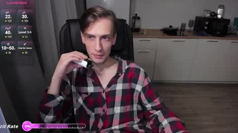 Snapshot of rick_reed chatting on 10-06-25, 10:29 Rick online show from 10-06-25, 10:29