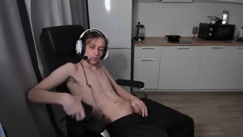 Snapshot of rick_reed chatting on 10-15-25, 10:32 Rick online show from 10-15-25, 10:32