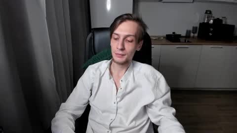 Snapshot of rick_reed chatting on 10-26-25, 01:22 Rick online show from 10-26-25, 01:22