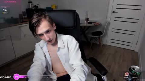 Snapshot of rick_reed chatting on 11-09-25, 11:14 Rick online show from 11-09-25, 11:14