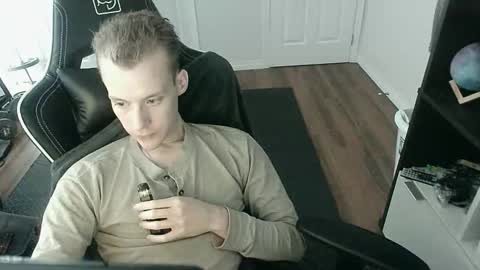 Snapshot of rickgosling chatting on 09-11-25, 09:26 rickgosling online show from 09-11-25, 09:26