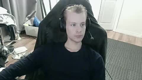 Snapshot of rickgosling chatting on 11-13-25, 11:09 rickgosling online show from 11-13-25, 11:09