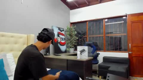 Ricky Backus online show from 01-18-25, 11:21