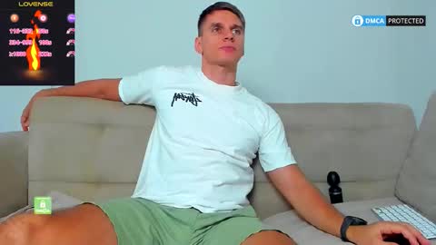 Snapshot of ricky_boltin chatting on 10-27-25, 07:01 Ricky online show from 10-27-25, 07:01